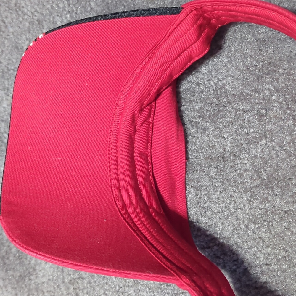 Sports Visor - Picture 5 of 7